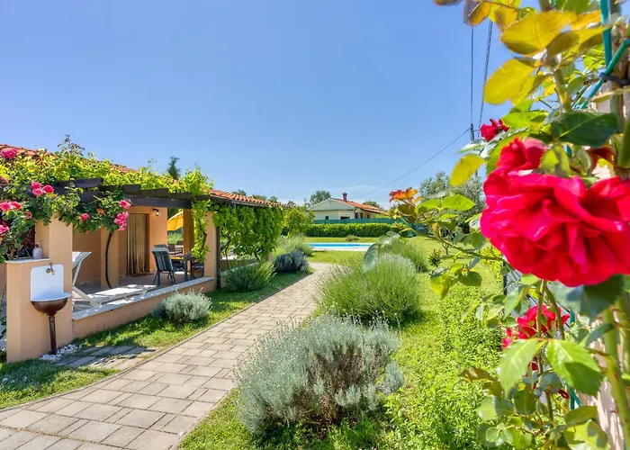 Casa Luka Vareski Vakantiehuis
