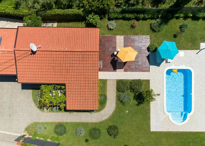 Casa Luka Vareski Vakantiehuis Krnica
